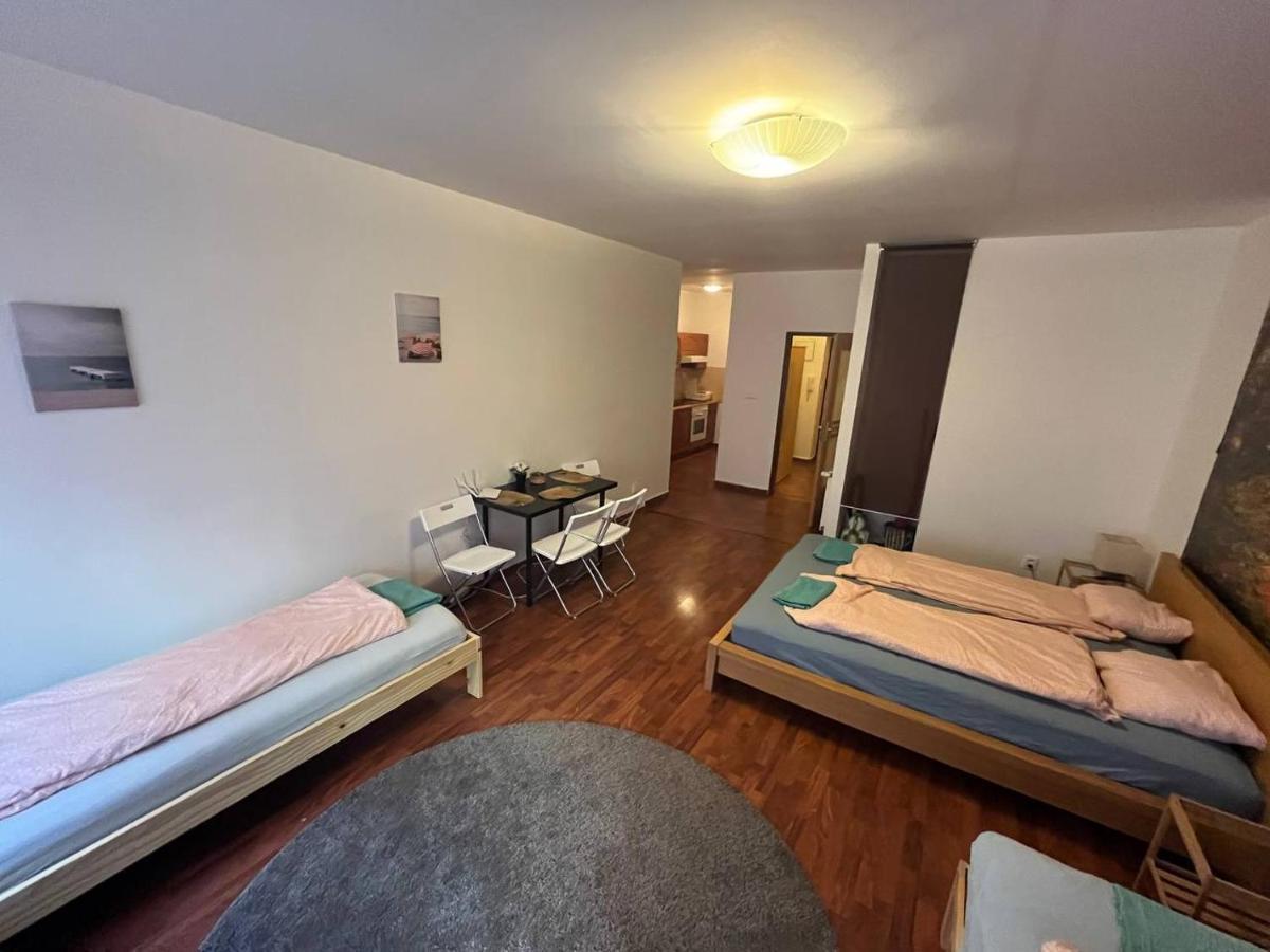 Apartments Spolkova Brno Eksteriør billede